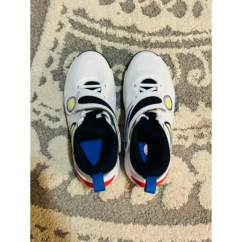 NWT❤️Nike Team Hustle D 11 